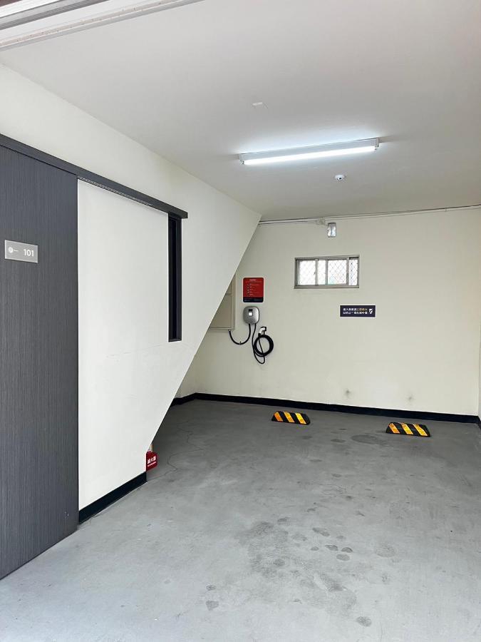 Foxdou Business Motel 타이난 외부 사진