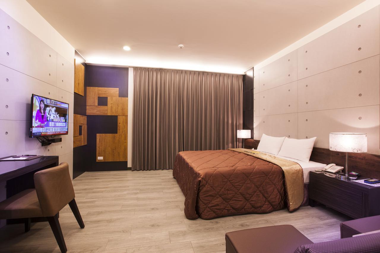 Foxdou Business Motel 타이난 외부 사진