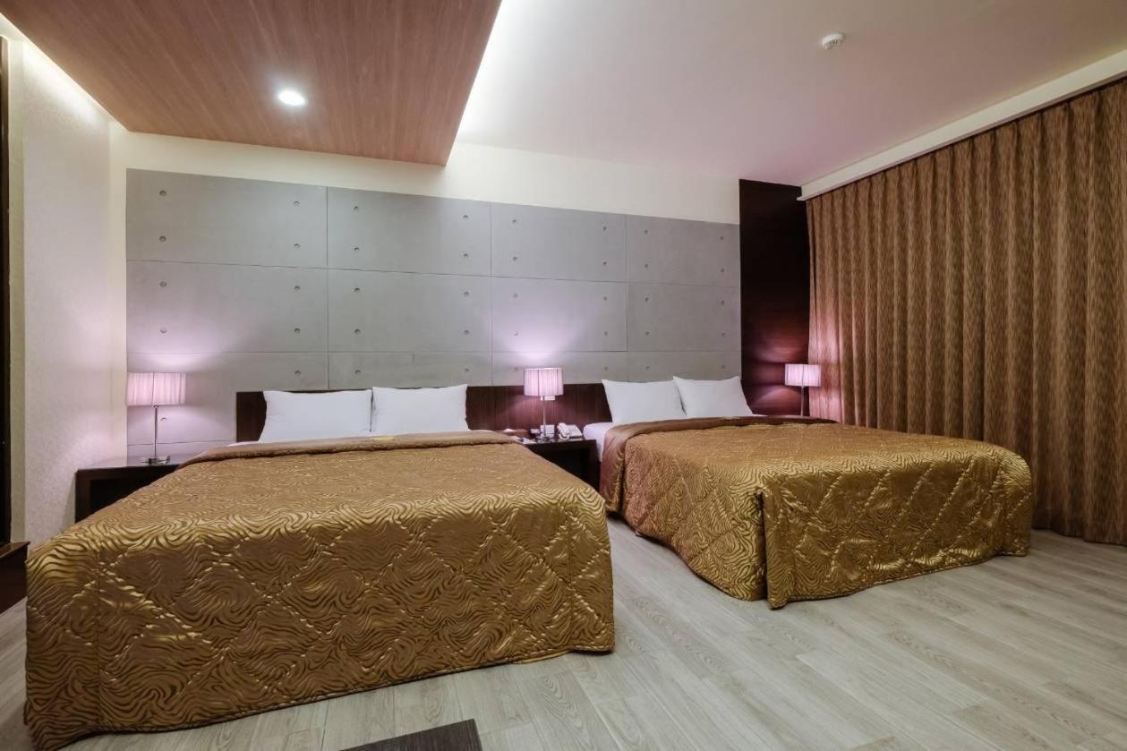 Foxdou Business Motel 타이난 외부 사진